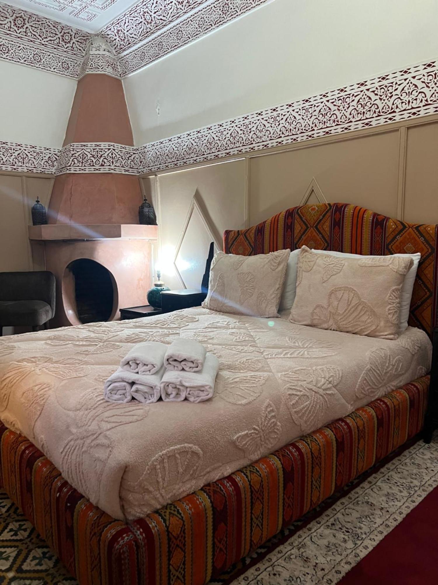 Riad La Perla Bianca マラケシュ エクステリア 写真