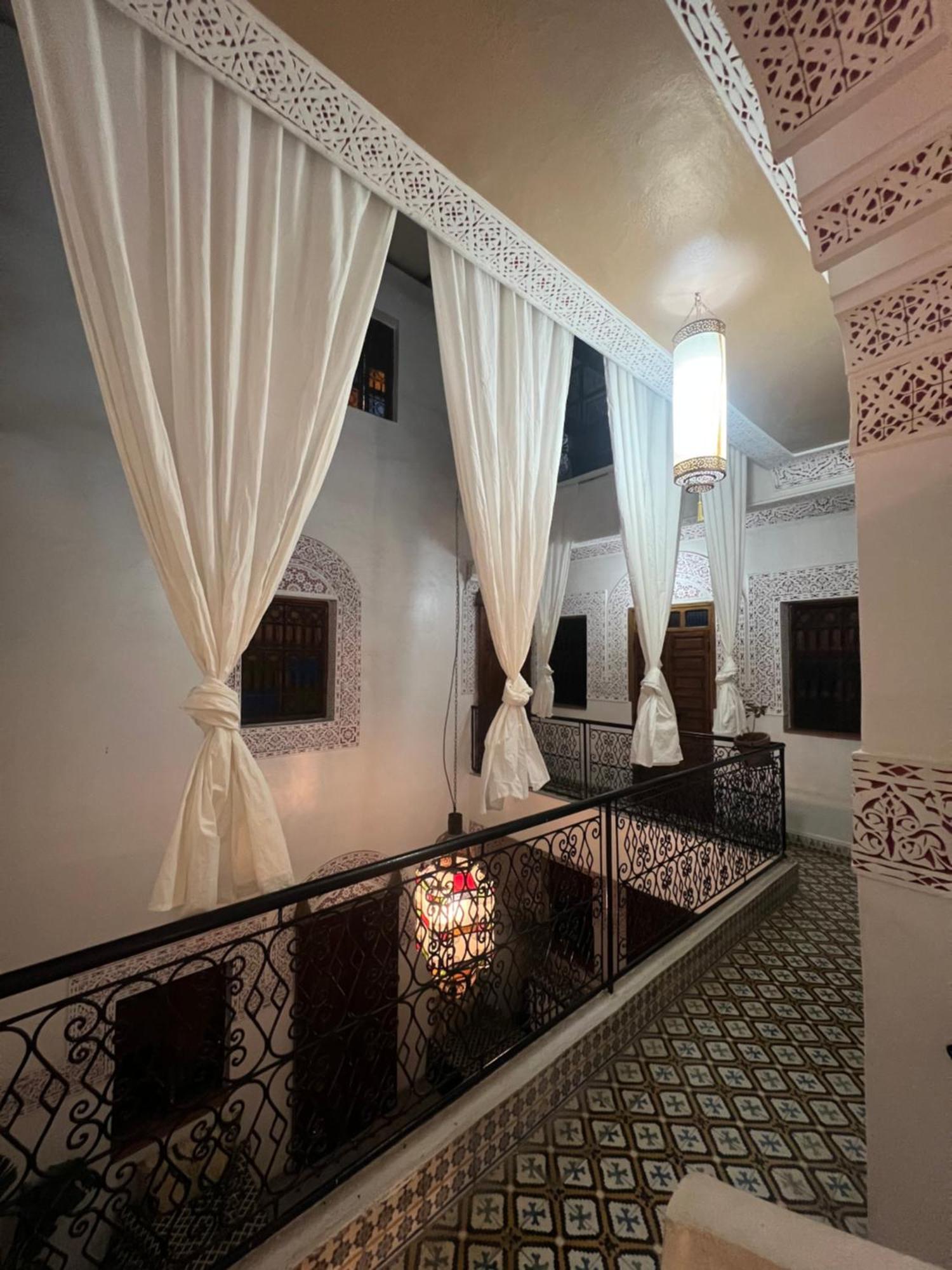 Riad La Perla Bianca マラケシュ エクステリア 写真